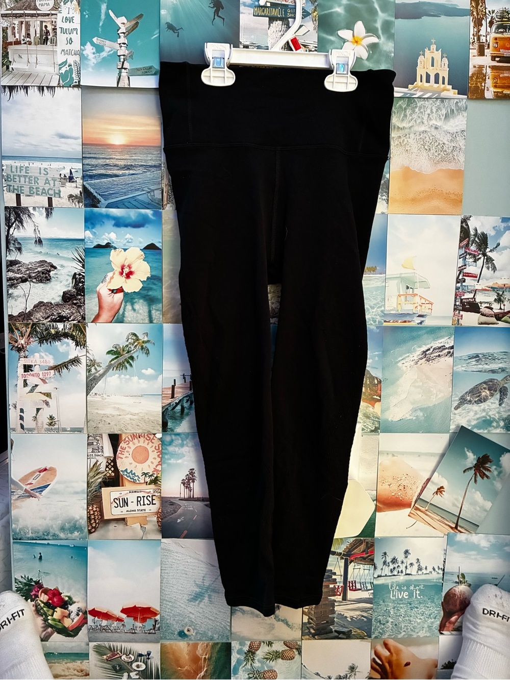Women’s Lululemon Reveal Crop Interconnect 18” in Black
